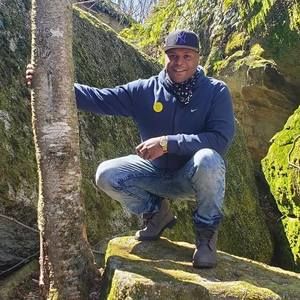 Meet your Posher, Darron